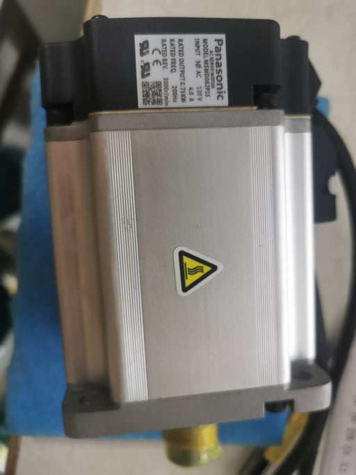 Yaskawa Cncjapan PlcServo MotorBr MSMD082P1S 100% Original