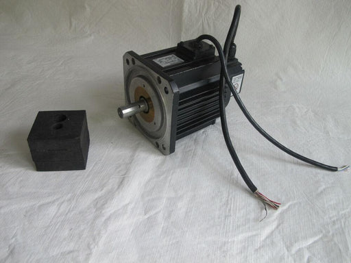 Yaskawa USAREM-05ACD11 AC Servo Motor