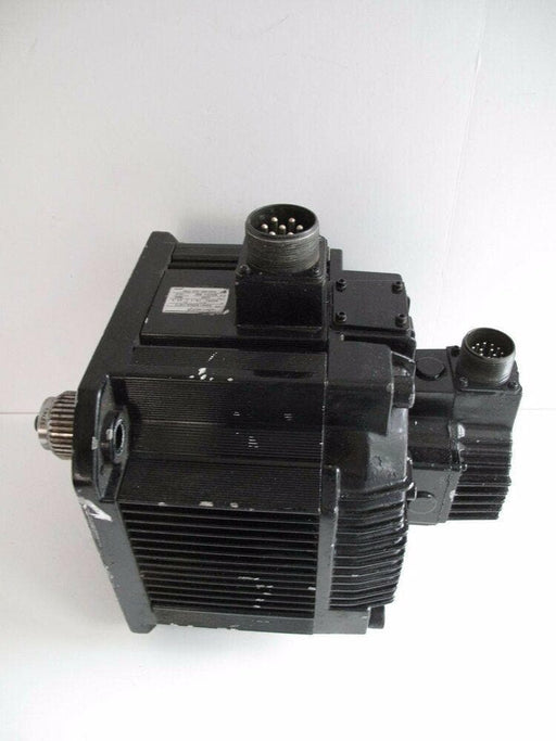 Yaskawa Yaskawa SGMD-40AWA-YR12 Servo Motor