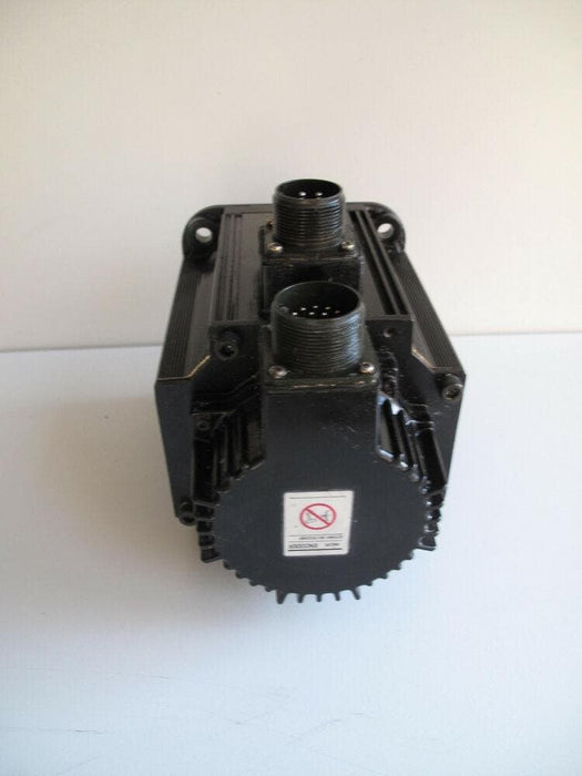 Yaskawa SGMGH-13DCA-YG15-1 AC Servo Motor